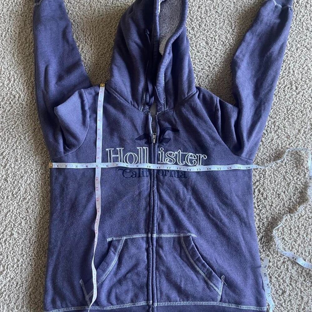 Hollister-co Women's Purple and Navy Hoodie